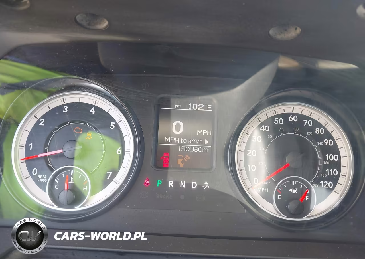 2016 Ram 1500 Express VIN:3C6RR7KTXGG121600 - 7