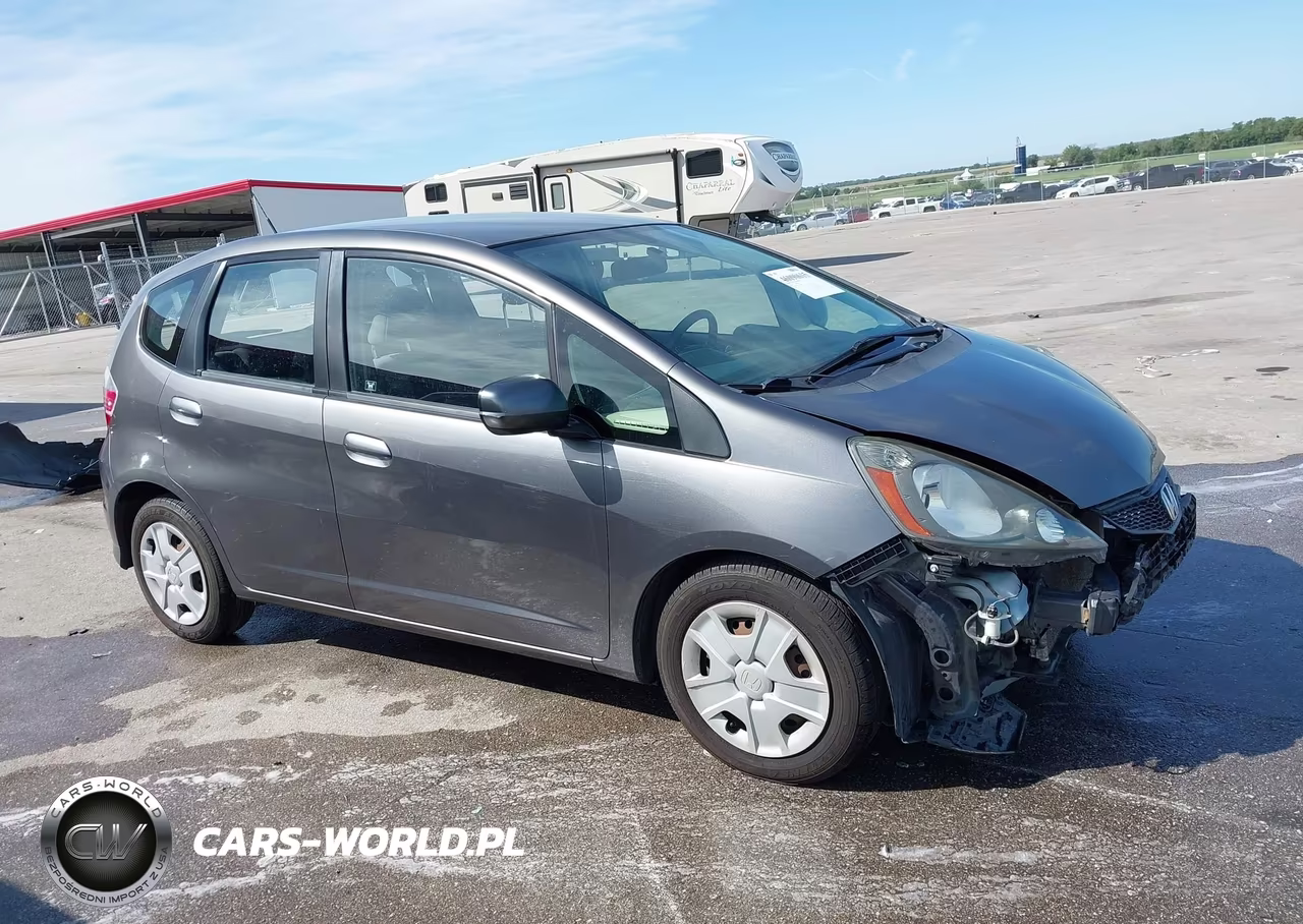 2013 Honda Fit VIN:JHMGE8H39DC036088 - 14