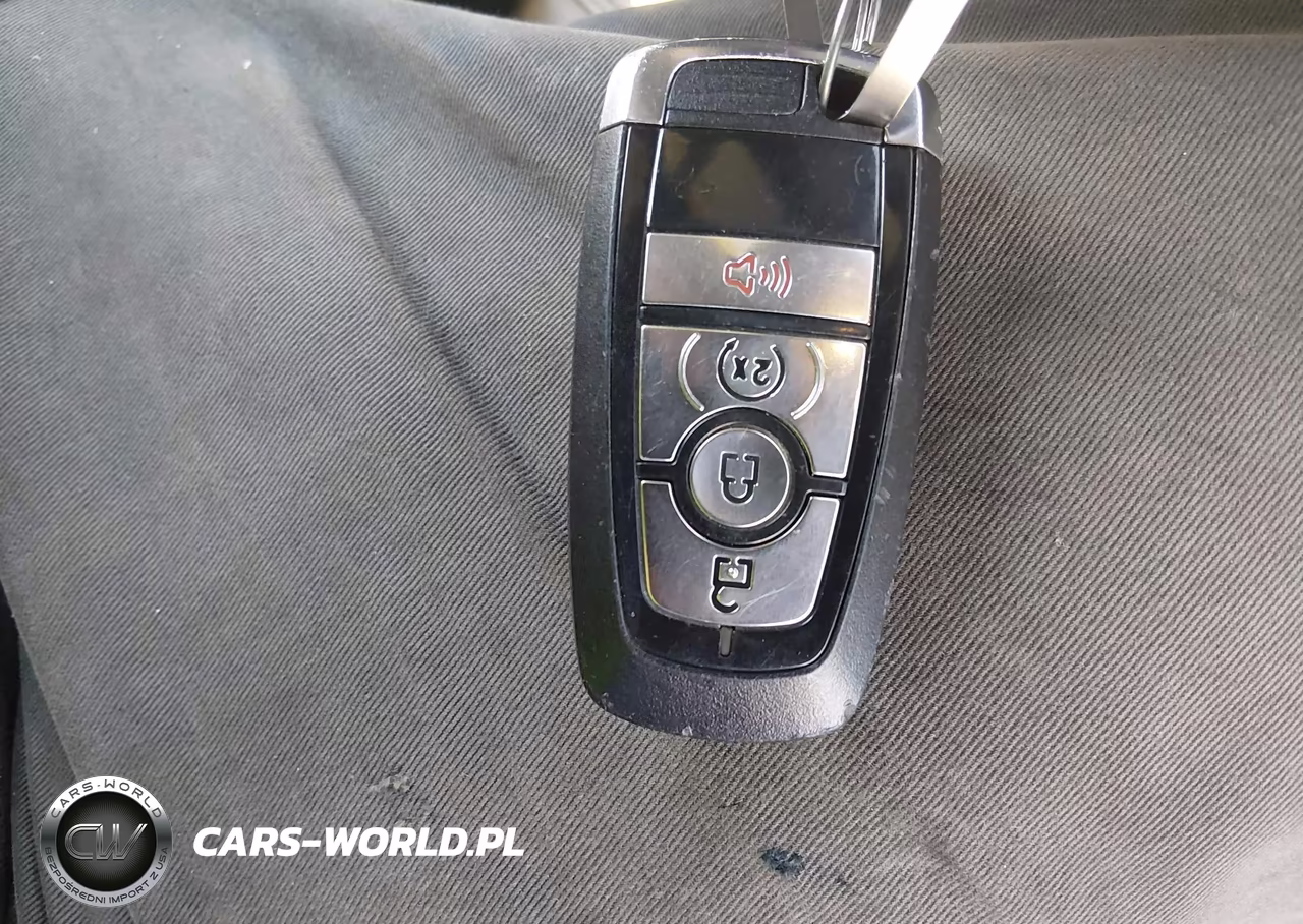 2024 Ford Bronco Wildtrak VIN:1FMEE2BP4RLA96557 - 11
