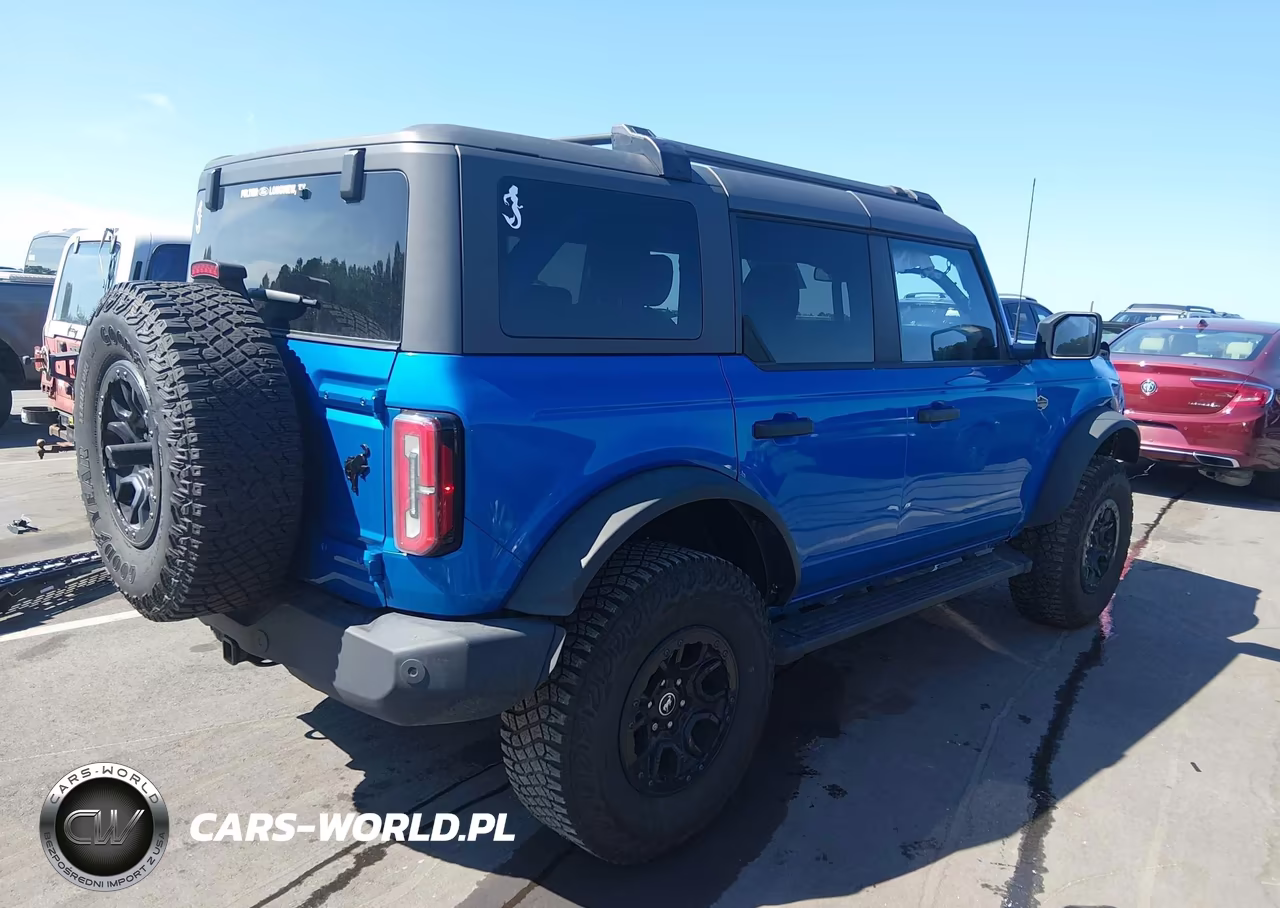 2024 Ford Bronco Wildtrak VIN:1FMEE2BP4RLA96557 - 4