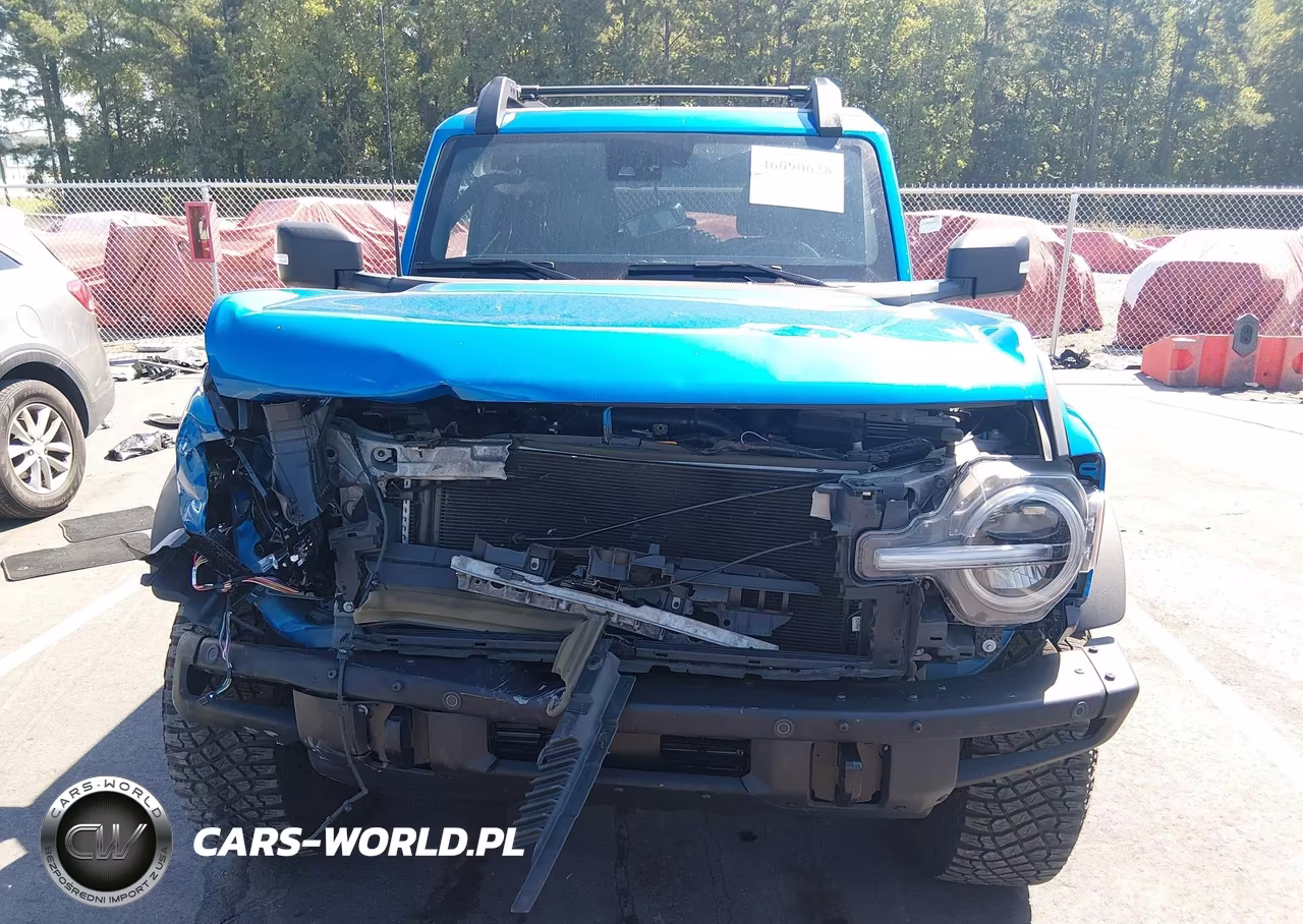 2024 Ford Bronco Wildtrak VIN:1FMEE2BP4RLA96557 - 6