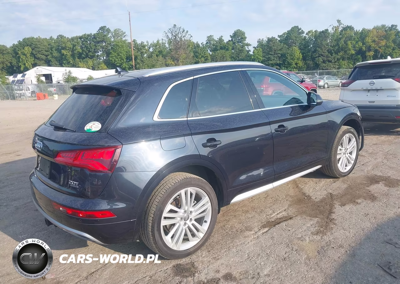 2018 Audi Q5 2.0T Premium-2.0T Tech Premium VIN:WA1BNAFY4J2216222 - 4