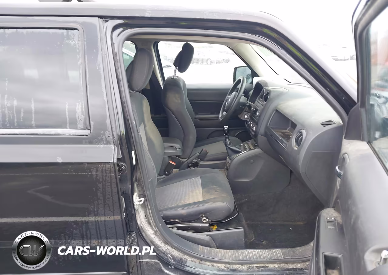 2012 Jeep Patriot Sport VIN:1C4NJRBB4CD651456 - 5