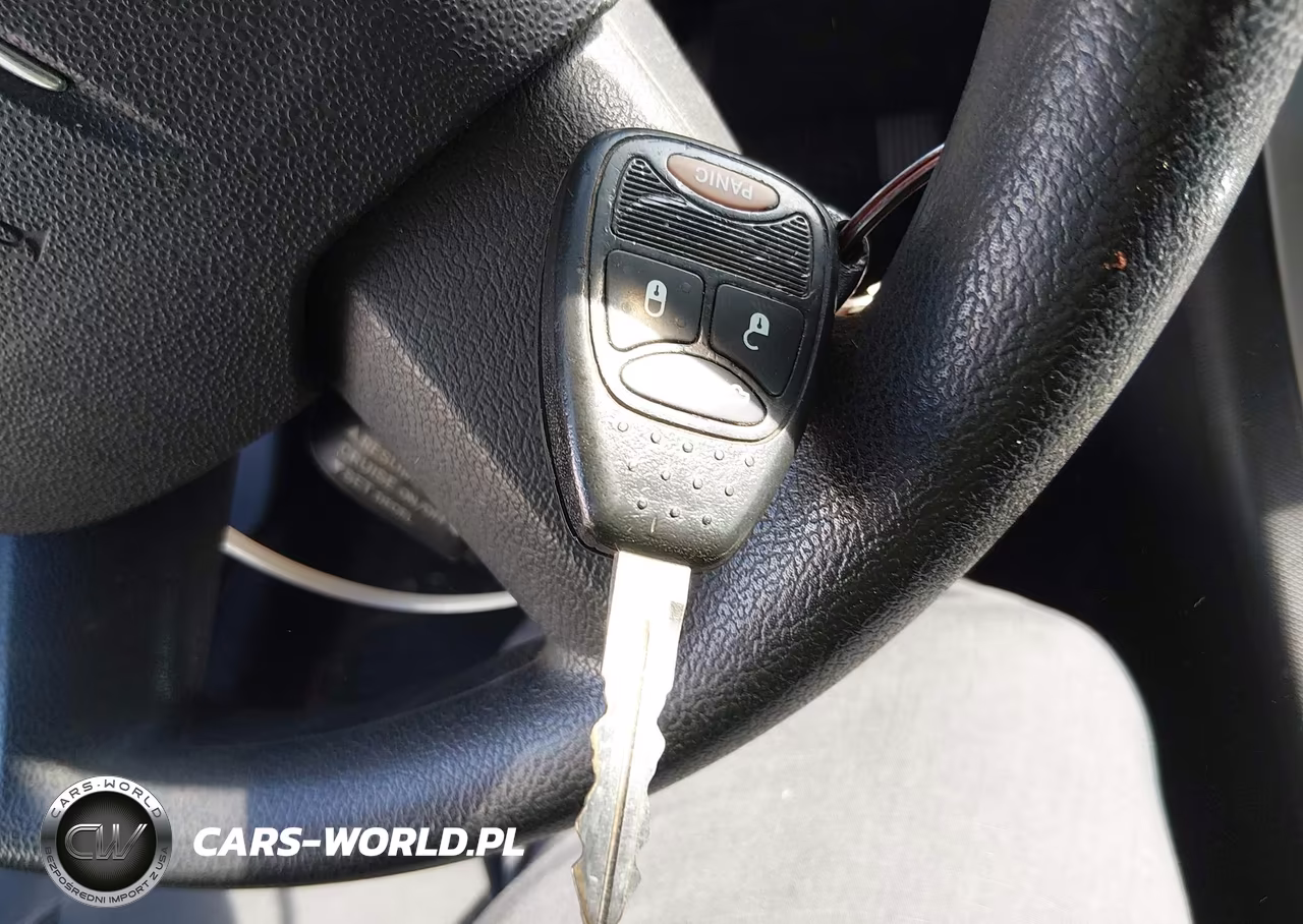 2010 Chrysler Sebring Touring VIN:1C3CC4FB2AN200097 - 11