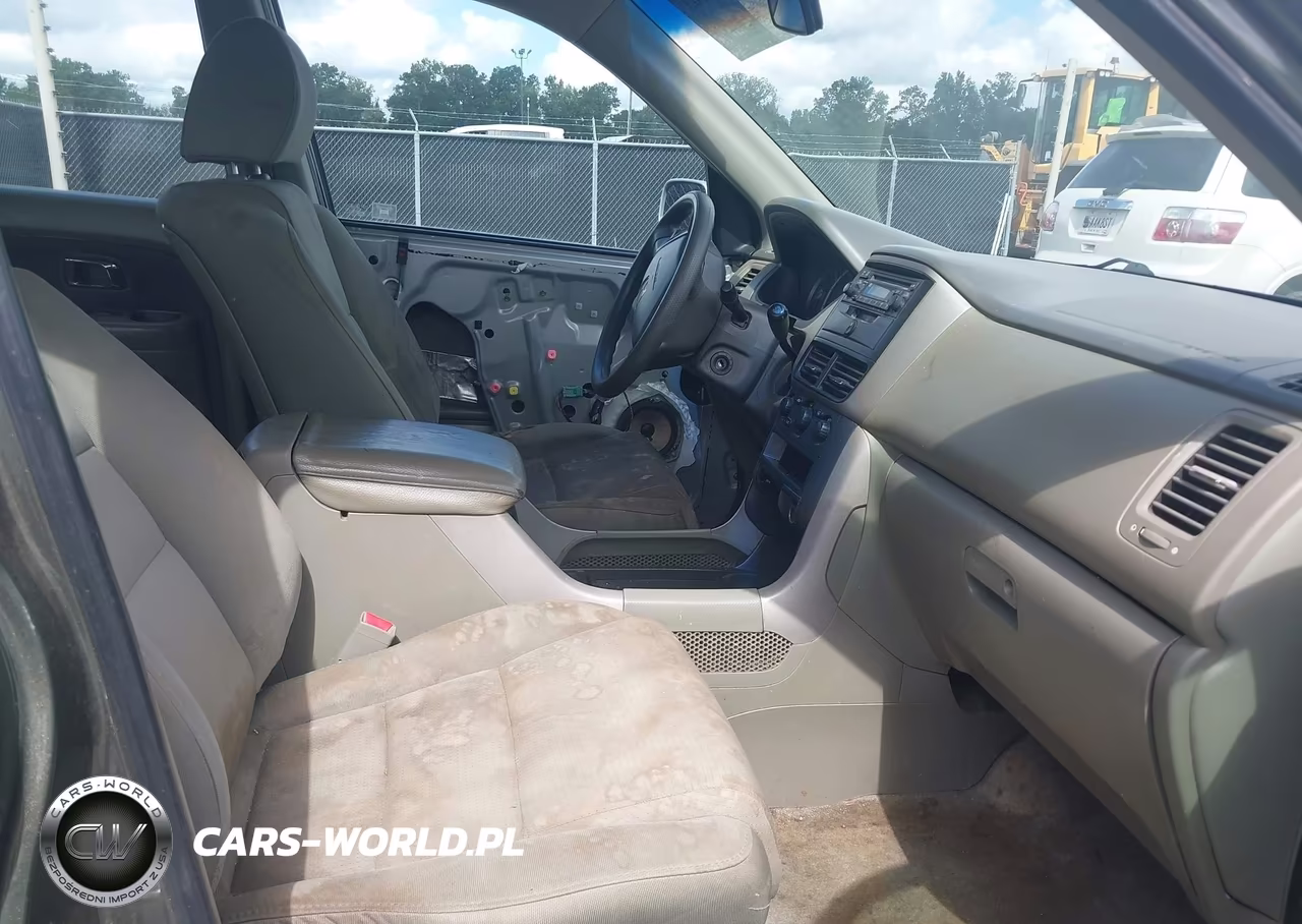2006 Honda Pilot Lx VIN:5FNYF28116B026692 - 5