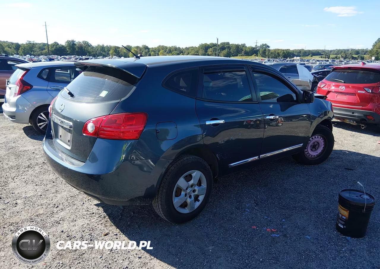 2012 Nissan Rogue S VIN:JN8AS5MT5CW608408 - 4