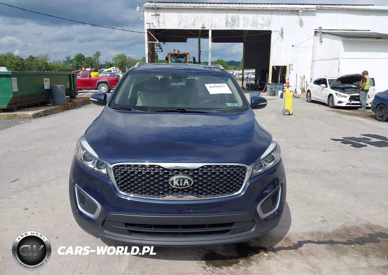 2018 Kia Sorento 3.3L Lx VIN:5XYPGDA59JG416524 - 12