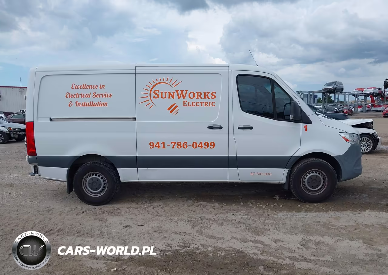 2020 Mercedes-Benz Sprinter 2500 Standard Roof V6 VIN:W1Y4EBHY4LT032862 - 14