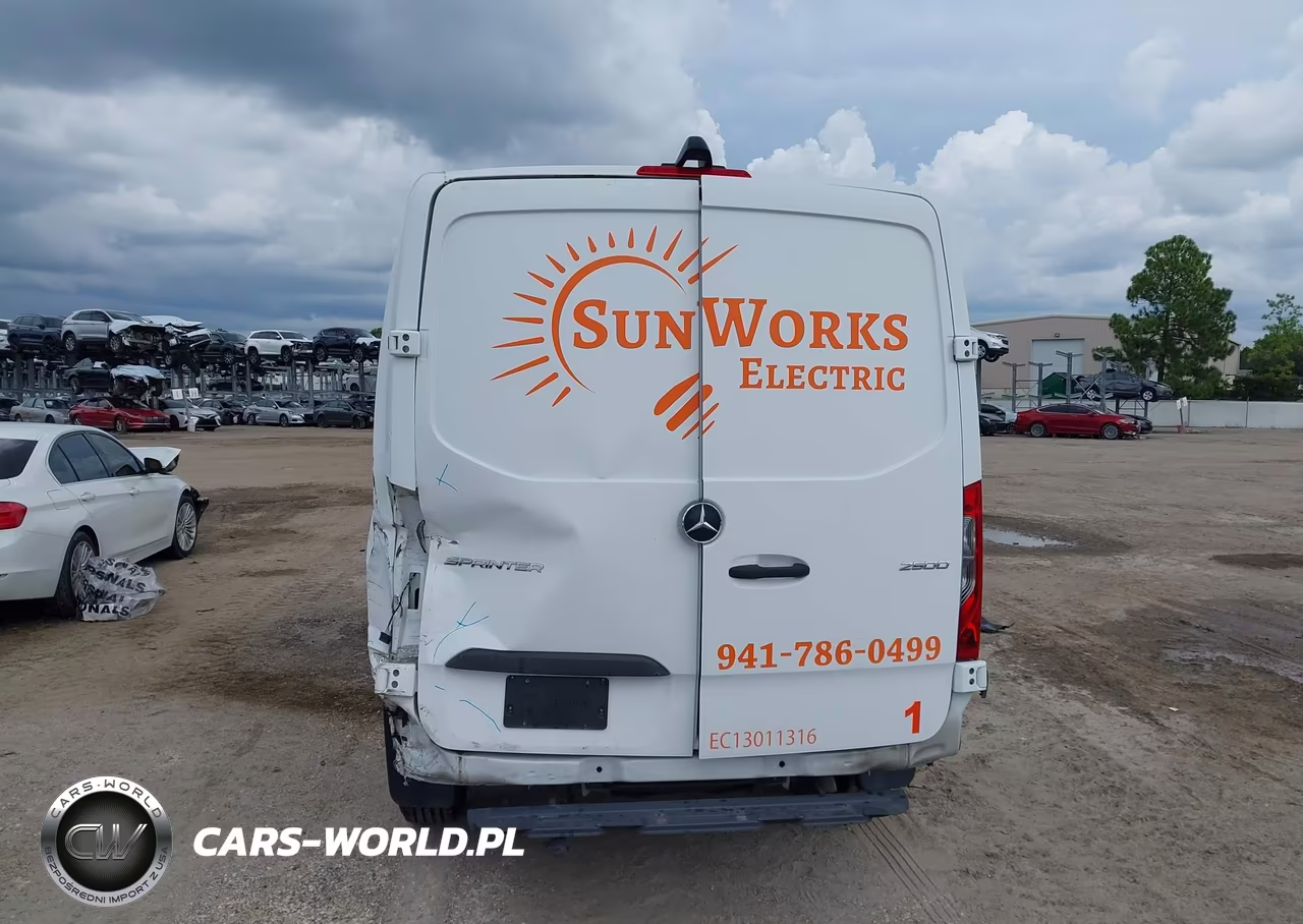 2020 Mercedes-Benz Sprinter 2500 Standard Roof V6 VIN:W1Y4EBHY4LT032862 - 17