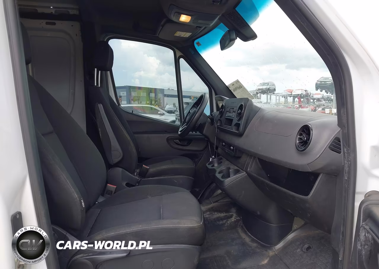 2020 Mercedes-Benz Sprinter 2500 Standard Roof V6 VIN:W1Y4EBHY4LT032862 - 5