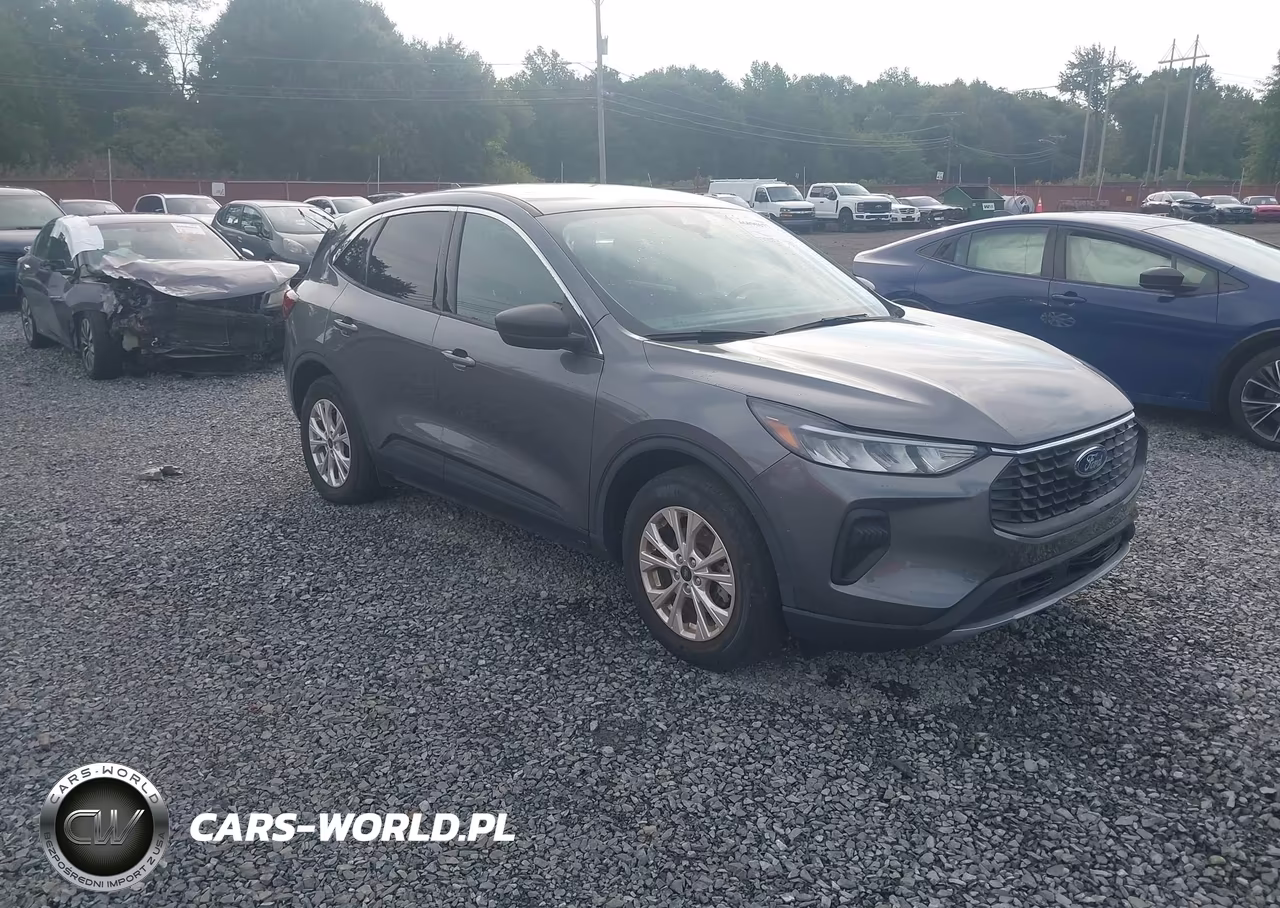 2023 Ford Escape Active – zdjęcie 1 z 17