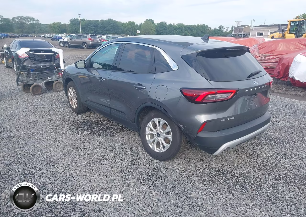 2023 Ford Escape Active VIN:1FMCU0GN9PUA31572 - 3