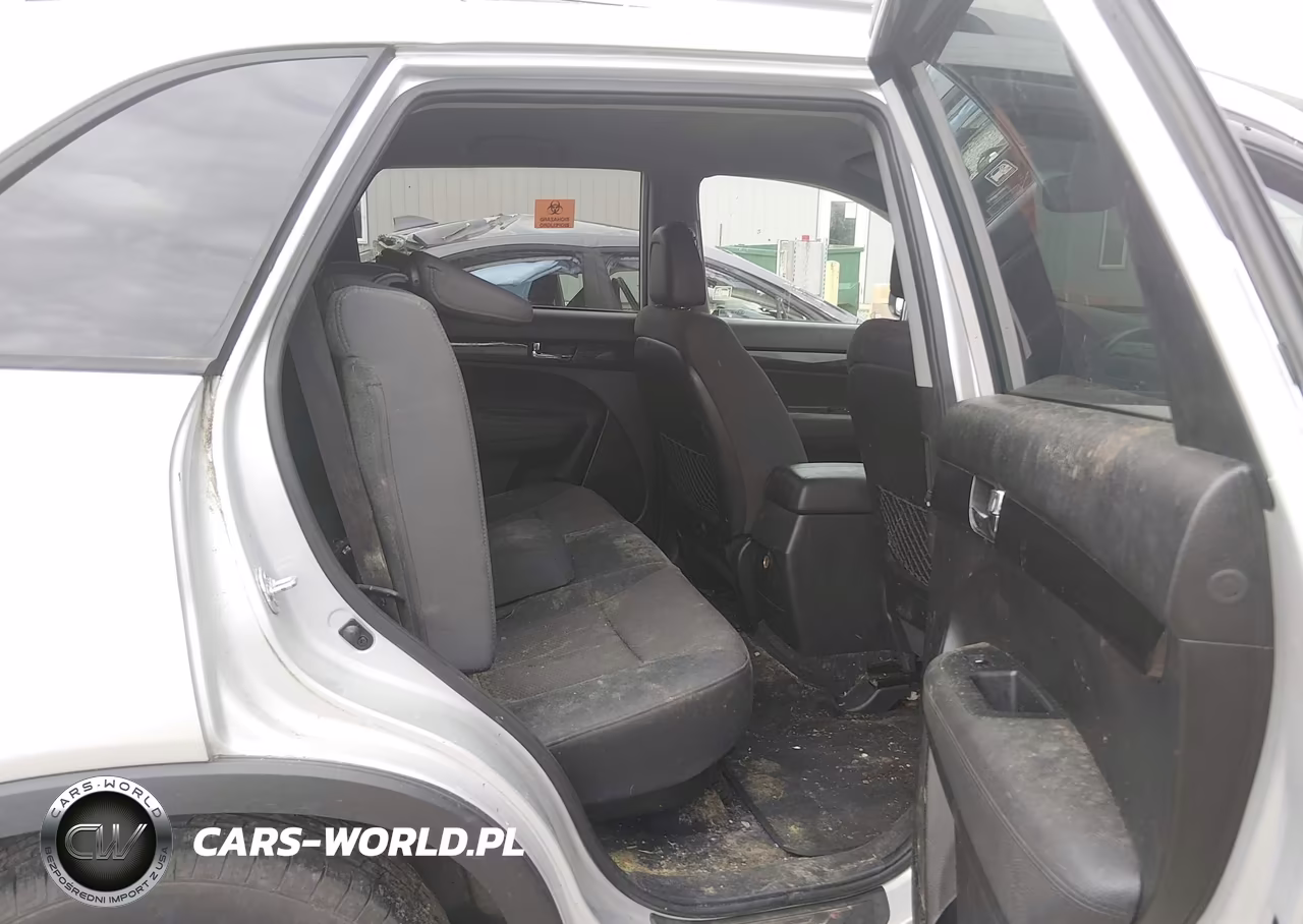 2012 Kia Sorento Lx V6 VIN:5XYKTDA29CG287943 - 8