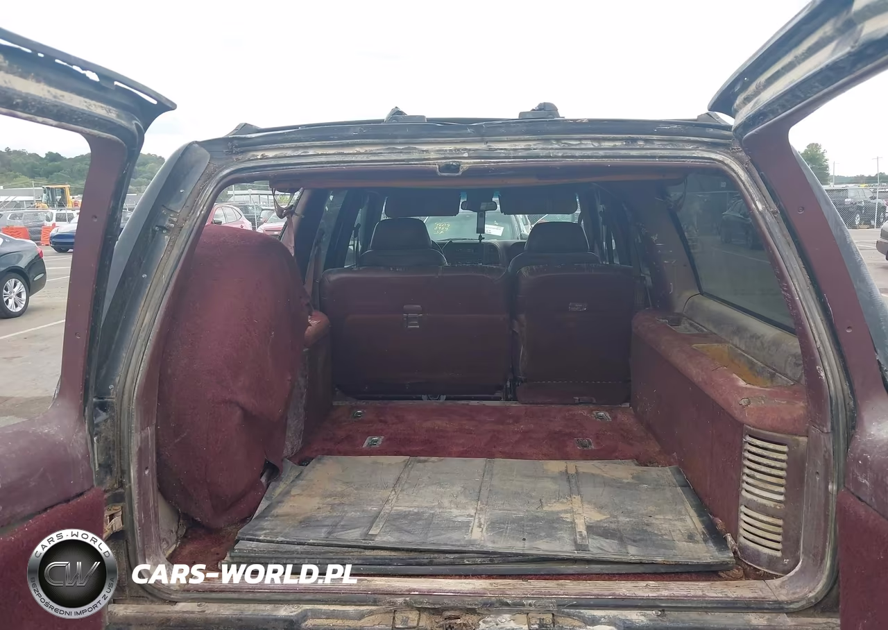 1999 GMC Suburban 1500 Slt Cmi VIN:3GKFK16R8XG504399 - 17