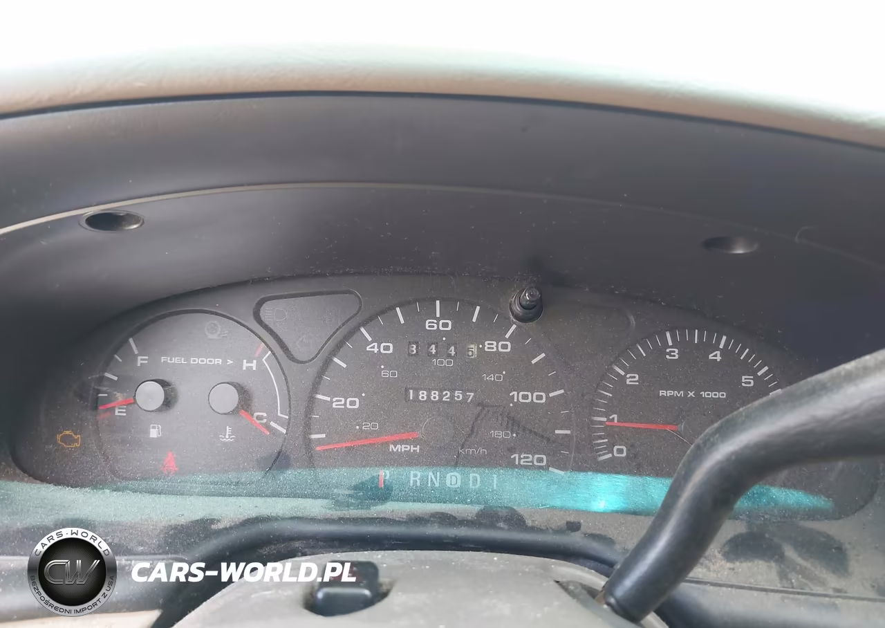 2002 Ford Taurus Se VIN:1FAFP53U22A173023 - 7