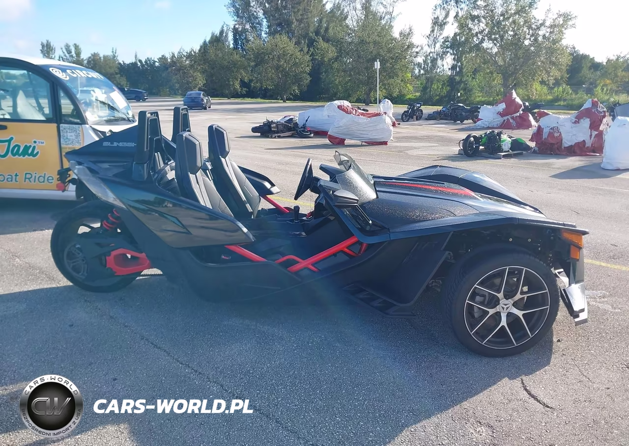 2016 Polaris Slingshot VIN:57XAAPFA4G5107728 - 12