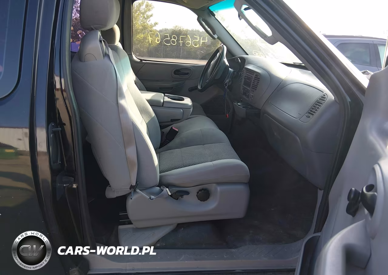 2003 Ford F-150 Xl-Xlt VIN:1FTRX07253KD43714 - 5
