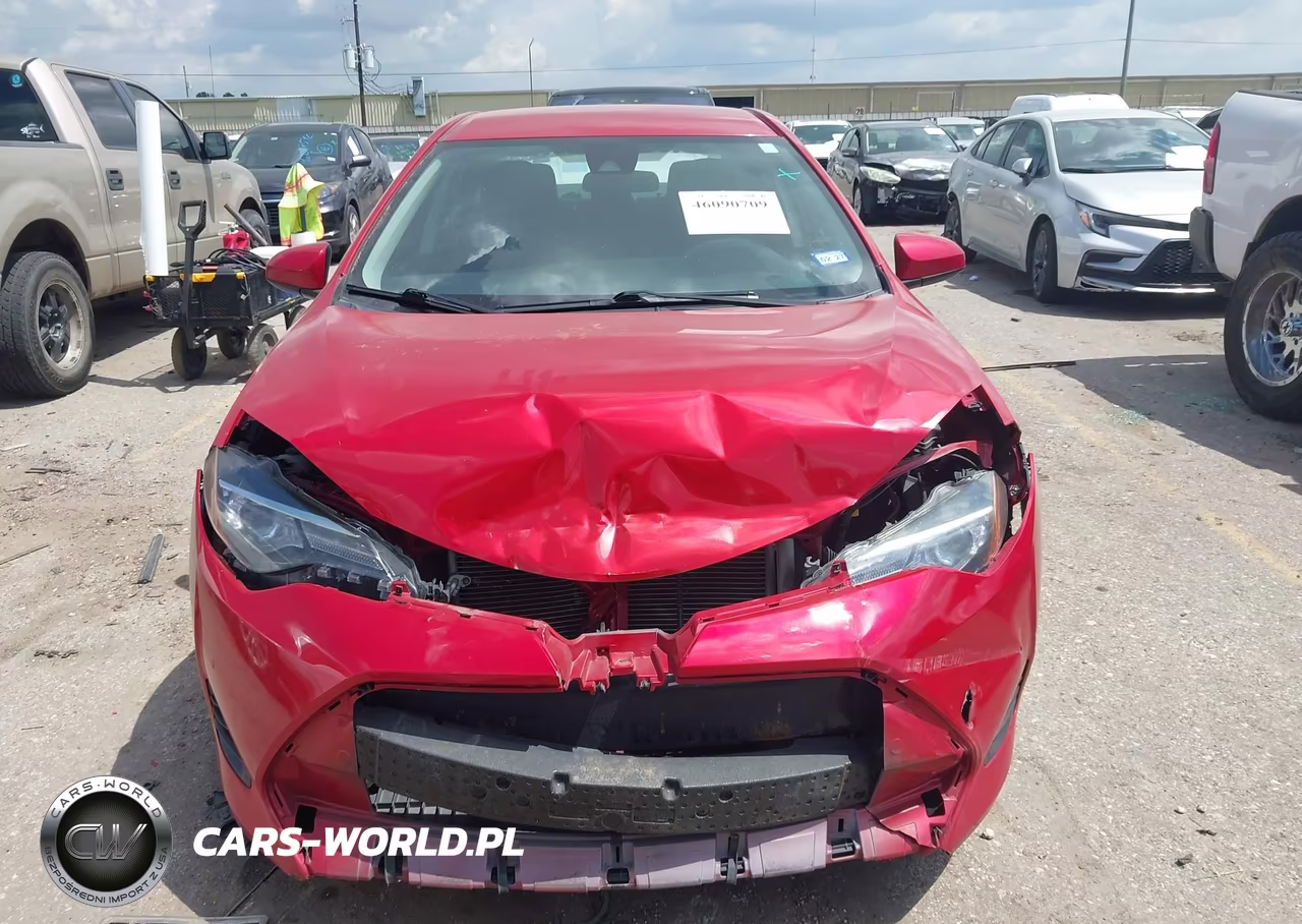 2019 Toyota Corolla Le VIN:5YFBURHE0KP948134 - 13