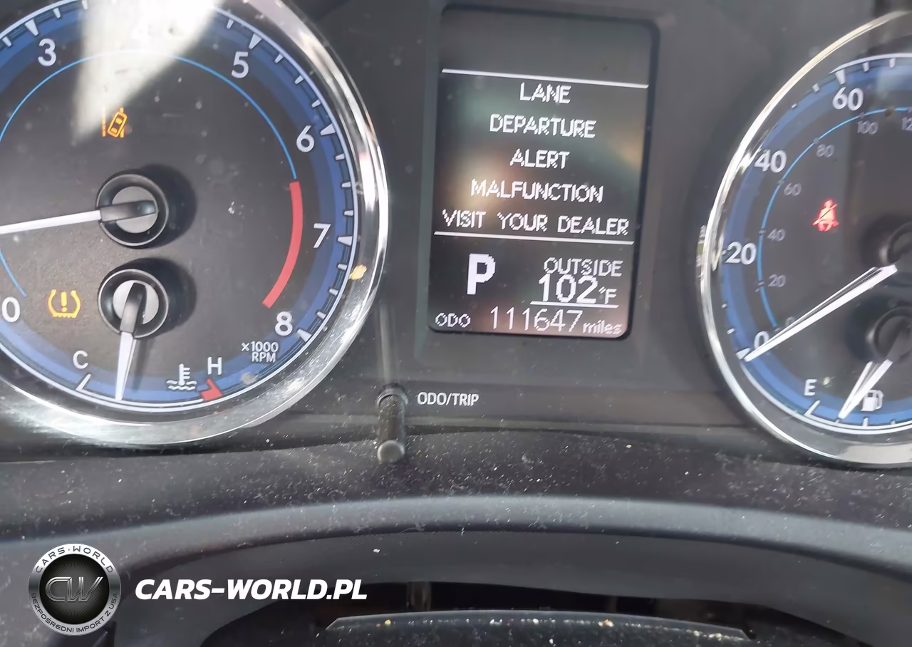 2019 Toyota Corolla Le VIN:5YFBURHE0KP948134 - 16