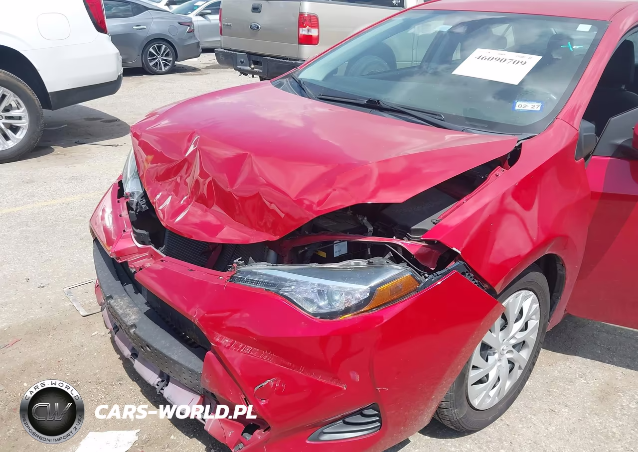 2019 Toyota Corolla Le VIN:5YFBURHE0KP948134 - 6