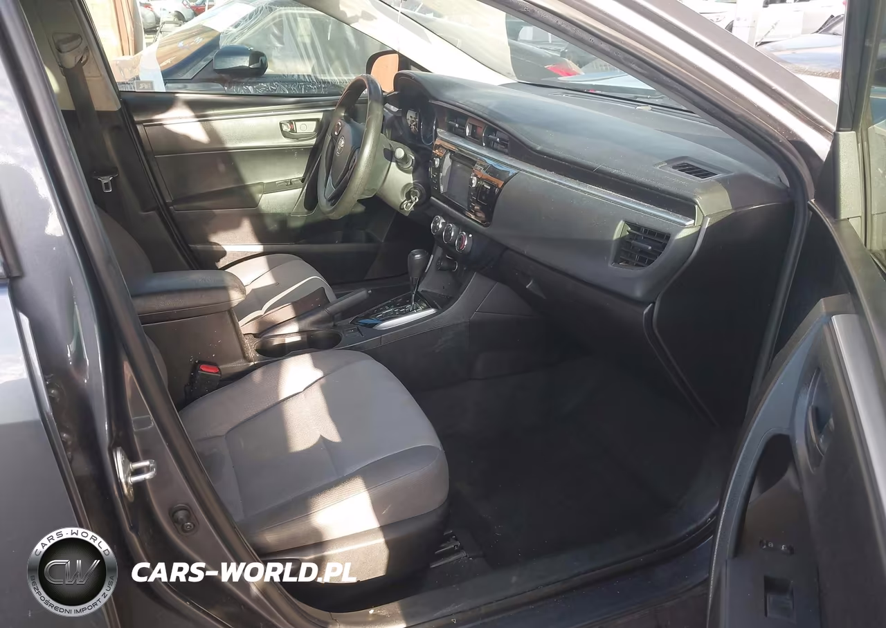 2015 Toyota Corolla L VIN:5YFBURHE7FP210787 - 5