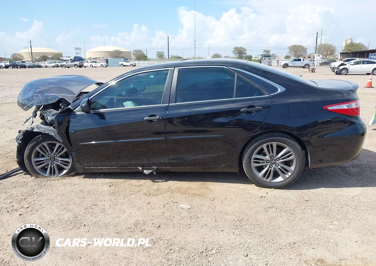 2015 Toyota Camry Se VIN:4T1BF1FK1FU891273 - 15