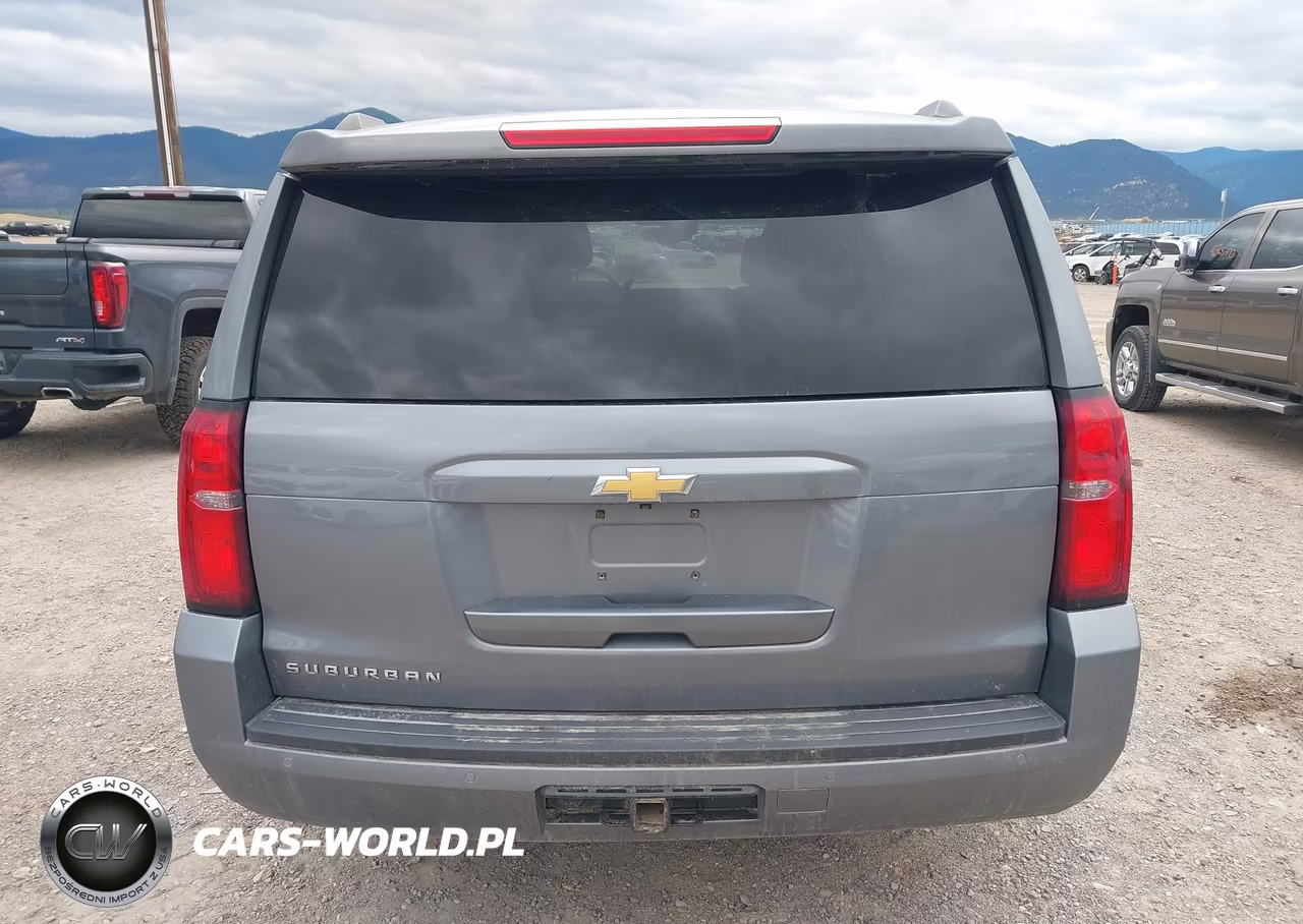 2018 Chevrolet Suburban Lt VIN:1GNSKHKC2JR213447 - 16