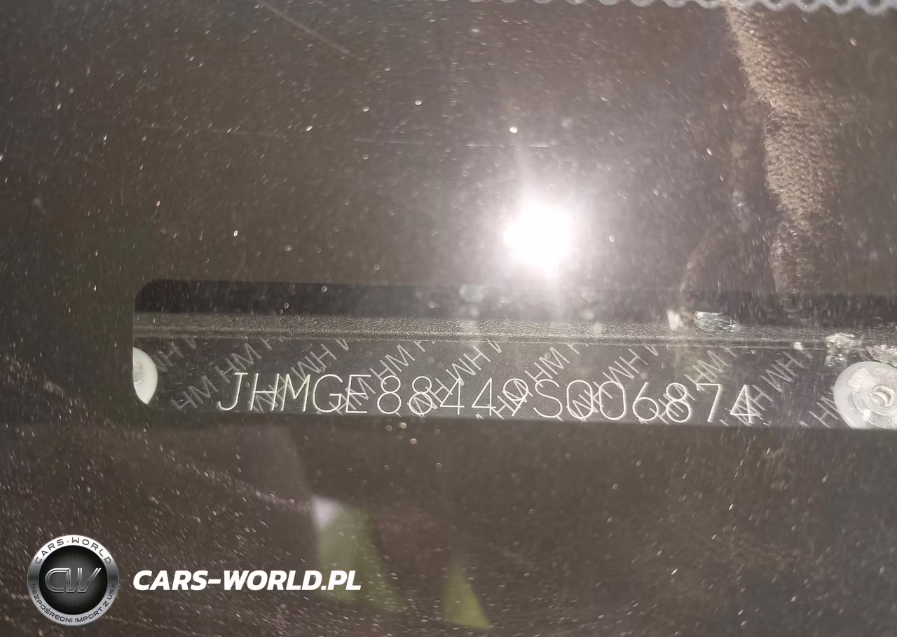 2009 Honda Fit Sport VIN:JHMGE88449S006874 - 9