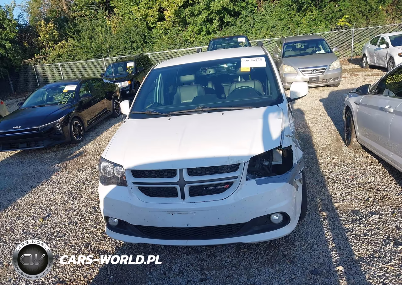 2016 Dodge Grand Caravan R-T VIN:2C4RDGEG1GR137541 - 12