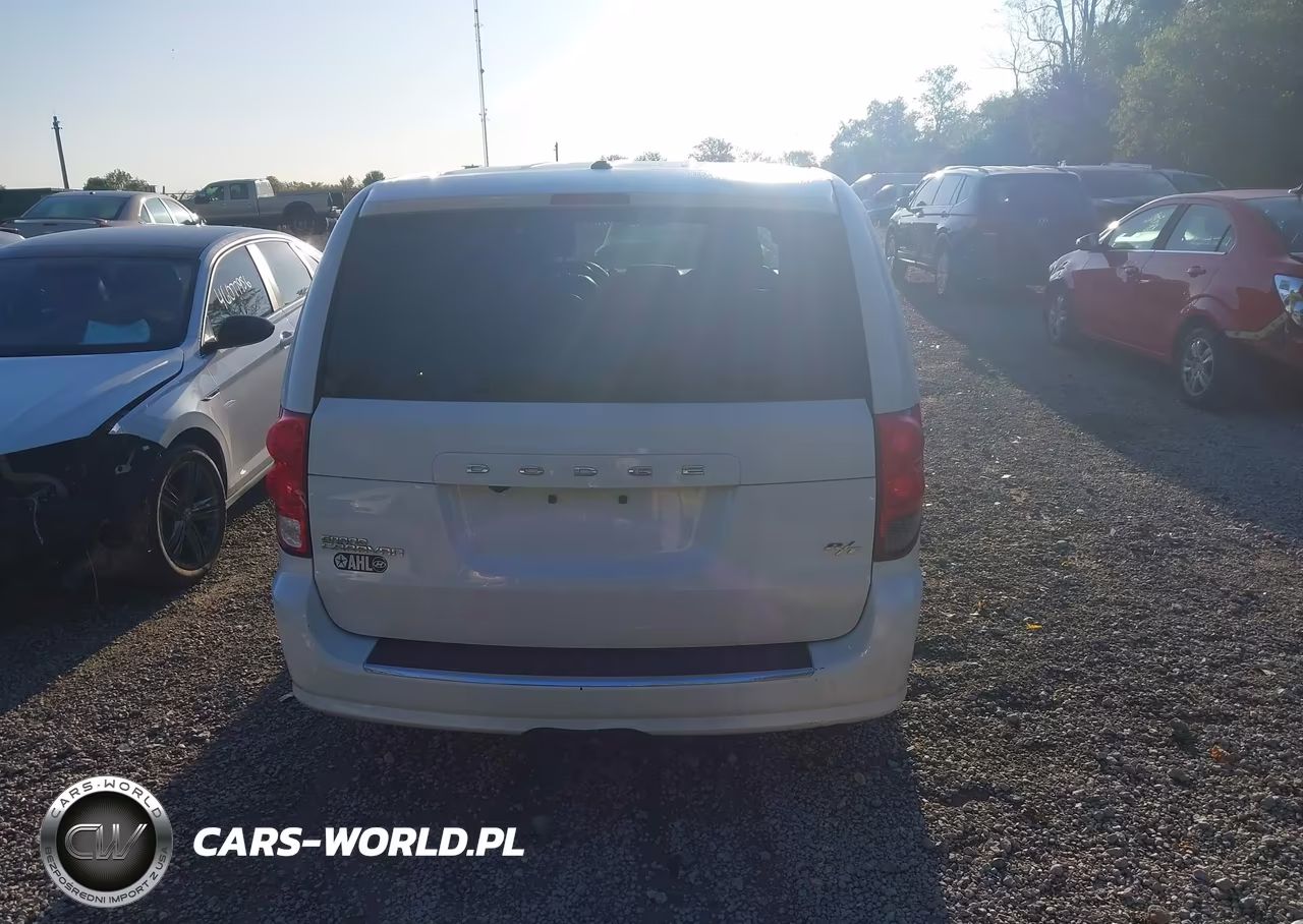 2016 Dodge Grand Caravan R-T VIN:2C4RDGEG1GR137541 - 16