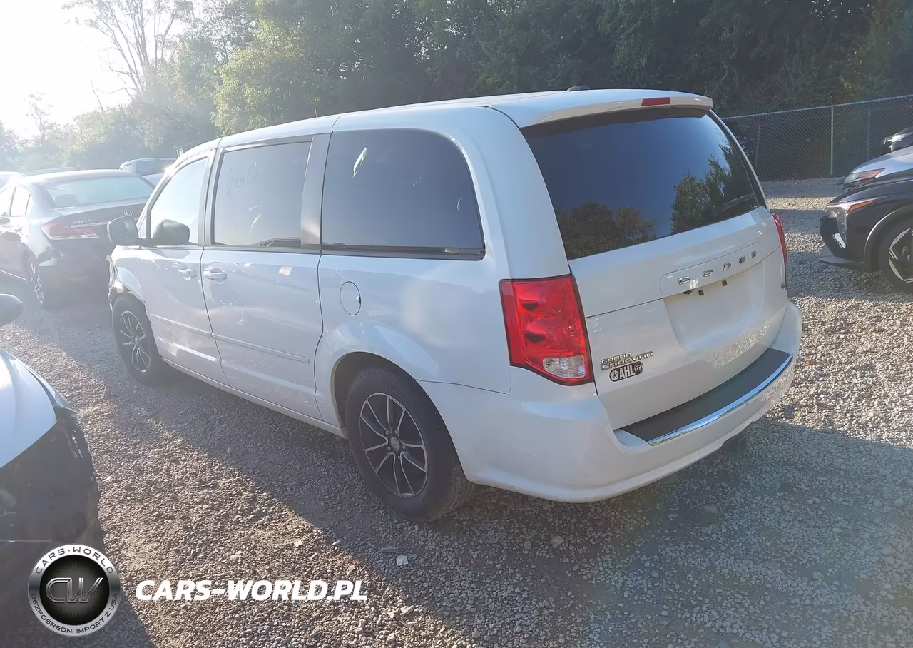 2016 Dodge Grand Caravan R-T VIN:2C4RDGEG1GR137541 - 3