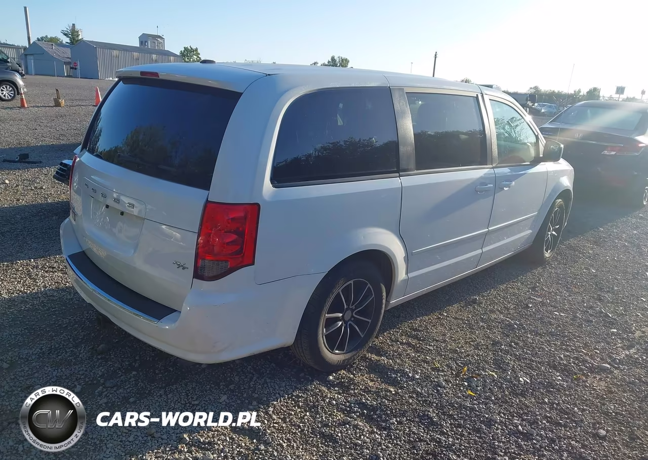 2016 Dodge Grand Caravan R-T VIN:2C4RDGEG1GR137541 - 4