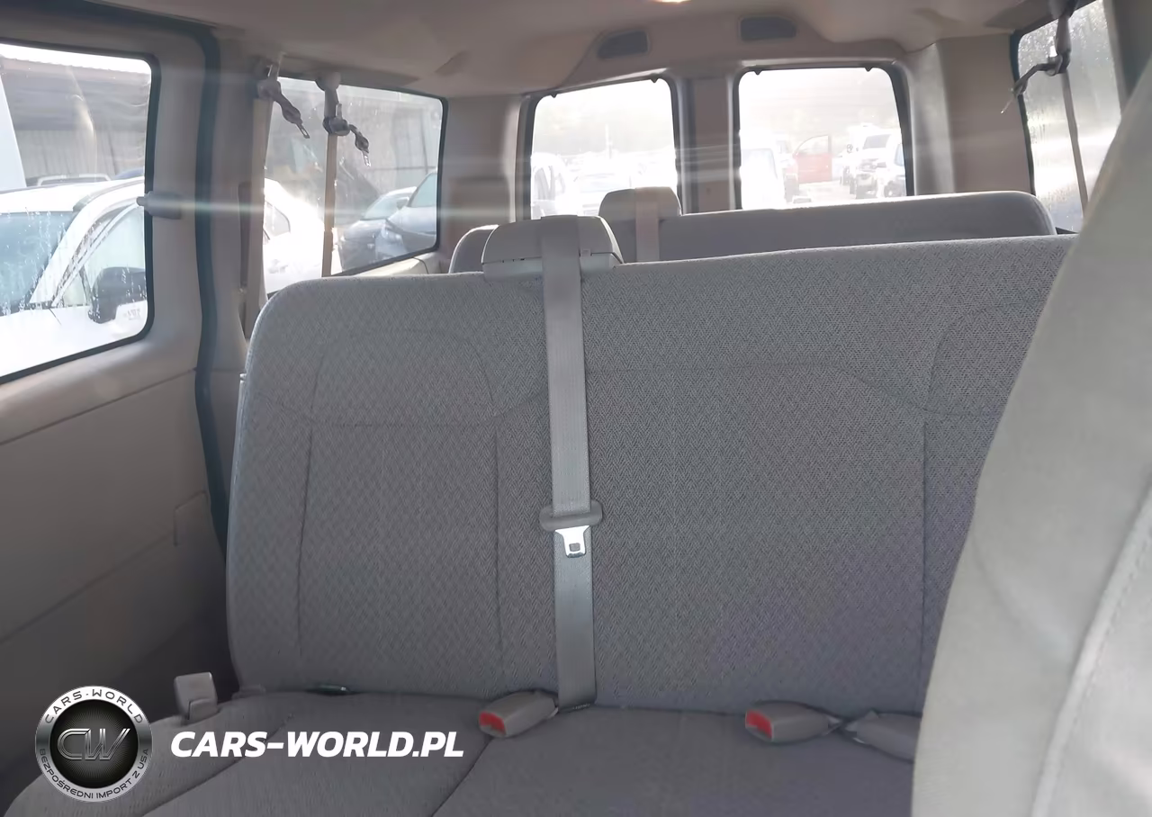 2010 GMC Savana 1500 Lt VIN:1GKUHCD47A1158084 - 8