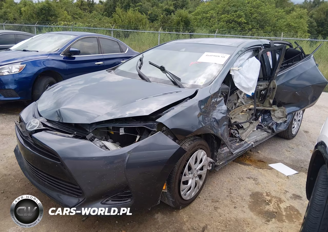 2017 Toyota Corolla Le VIN:5YFBURHE4HP597463 - 2