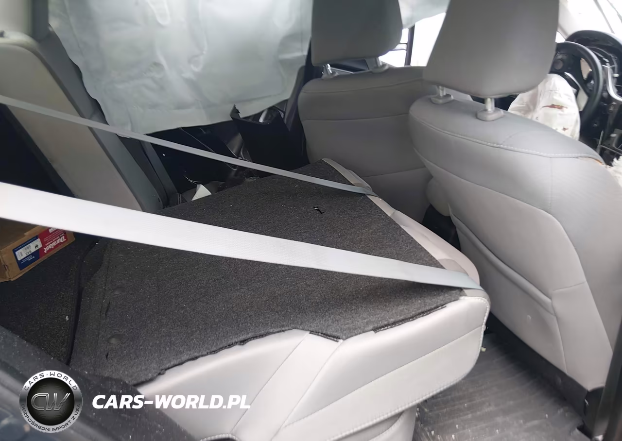 2017 Toyota Corolla Le VIN:5YFBURHE4HP597463 - 8
