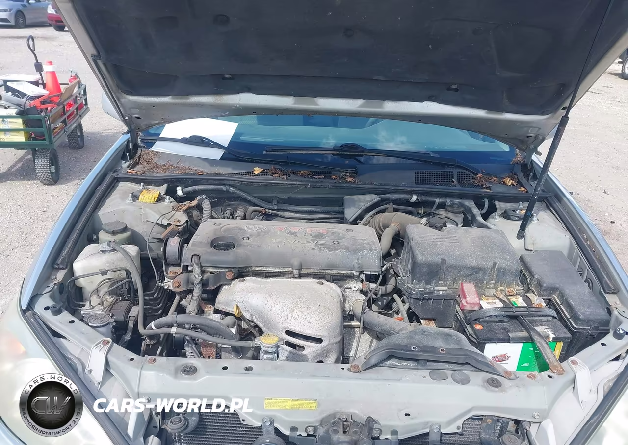 2003 Toyota Camry Le VIN:4T1BE32K73U784440 - 10