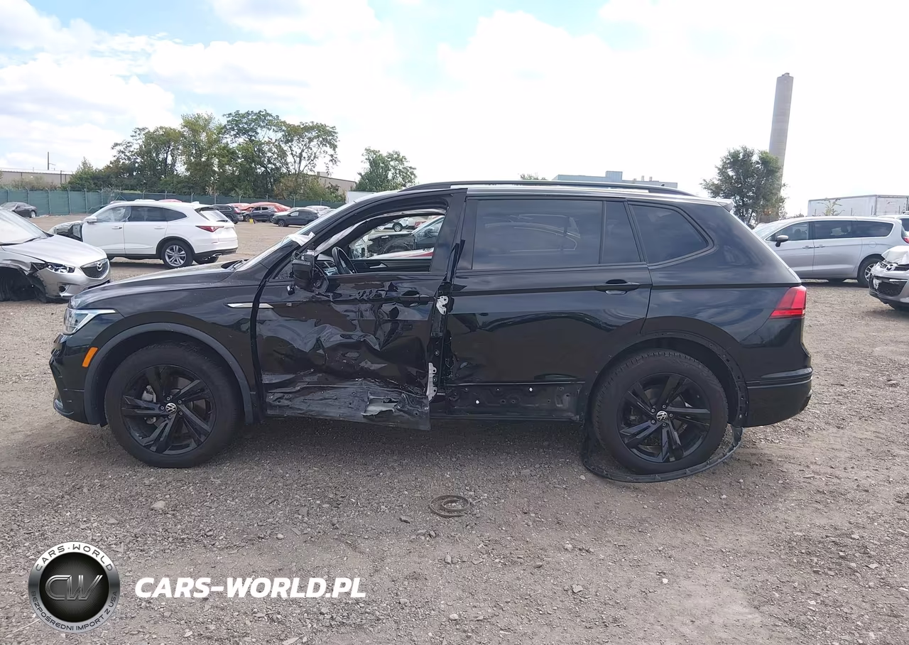 2024 Volkswagen Tiguan 2.0T Se R-Line Black VIN:3VV8B7AX4RM034228 - 14