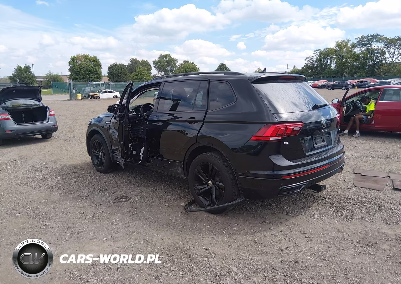 2024 Volkswagen Tiguan 2.0T Se R-Line Black VIN:3VV8B7AX4RM034228 - 3