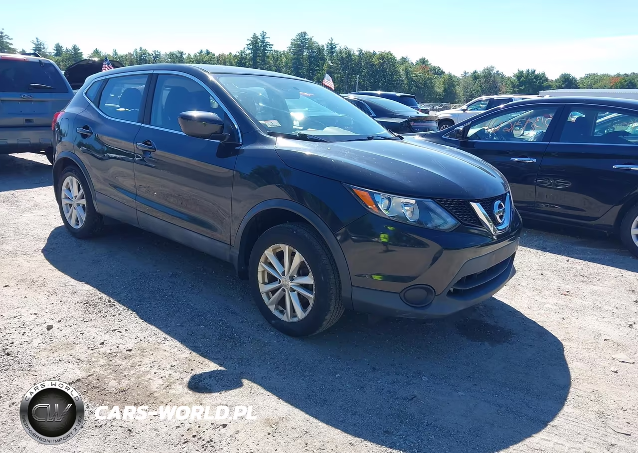 2017 Nissan Rogue Sport S – zdjęcie 1 z 21