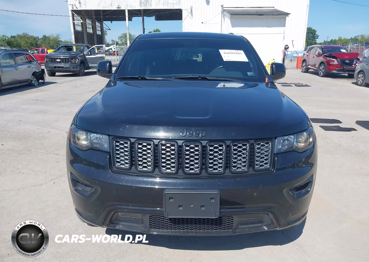 2021 Jeep Grand Cherokee Laredo X 4X4 VIN:1C4RJFAG1MC701721 - 12