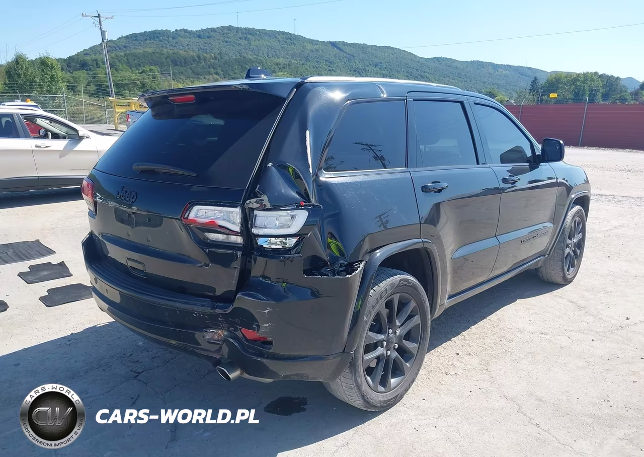 2021 Jeep Grand Cherokee Laredo X 4X4 VIN:1C4RJFAG1MC701721 - 6