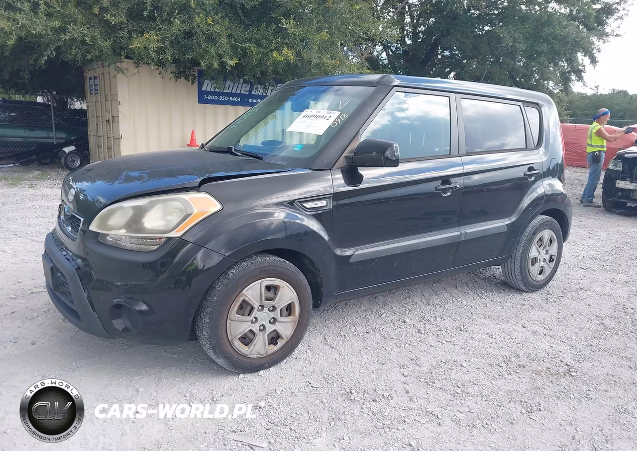 2013 Kia Soul VIN:KNDJT2A53D7592055 - 2