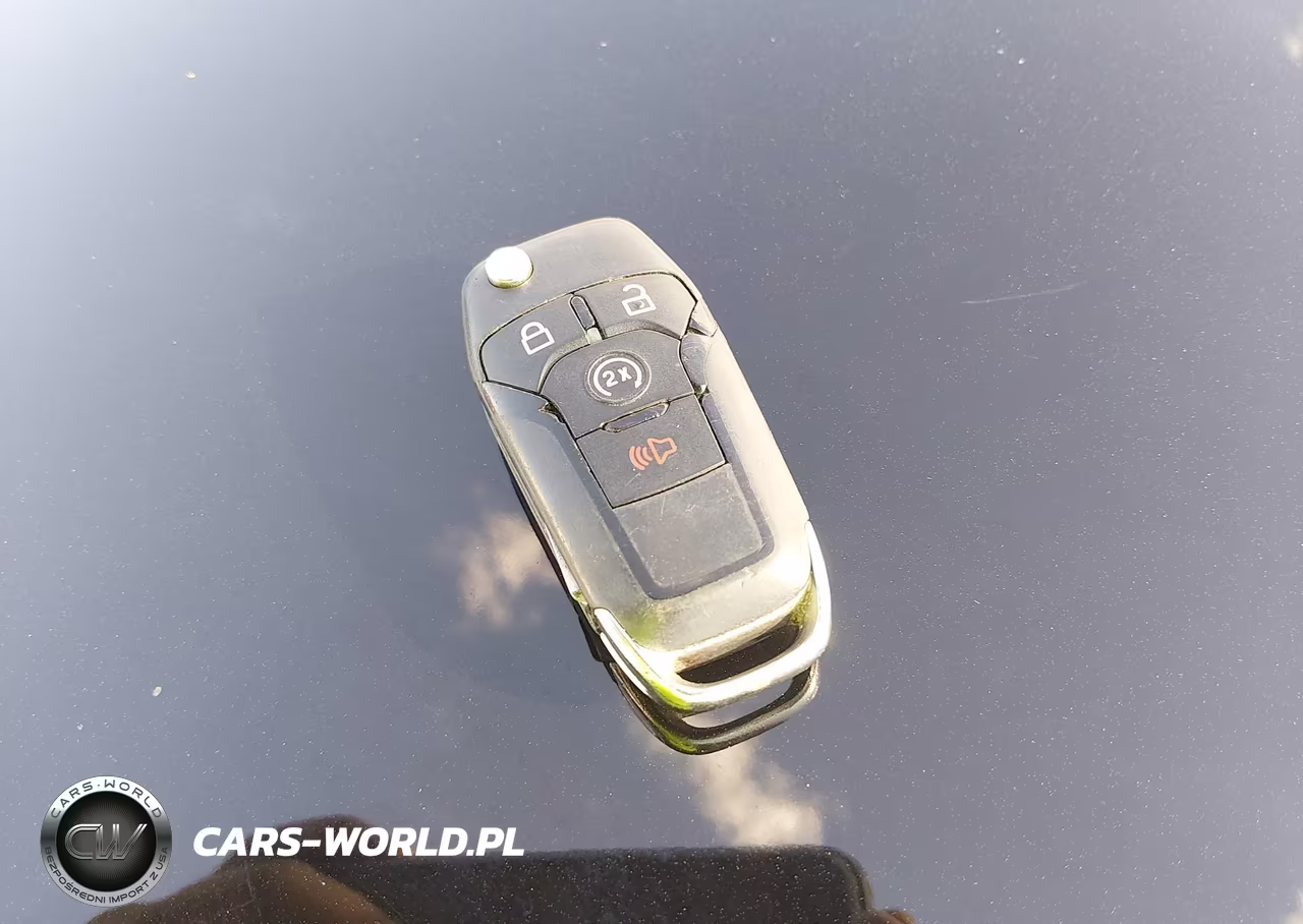 2019 Ford F-150 Xlt VIN:1FTEW1CP5KKF28949 - 11