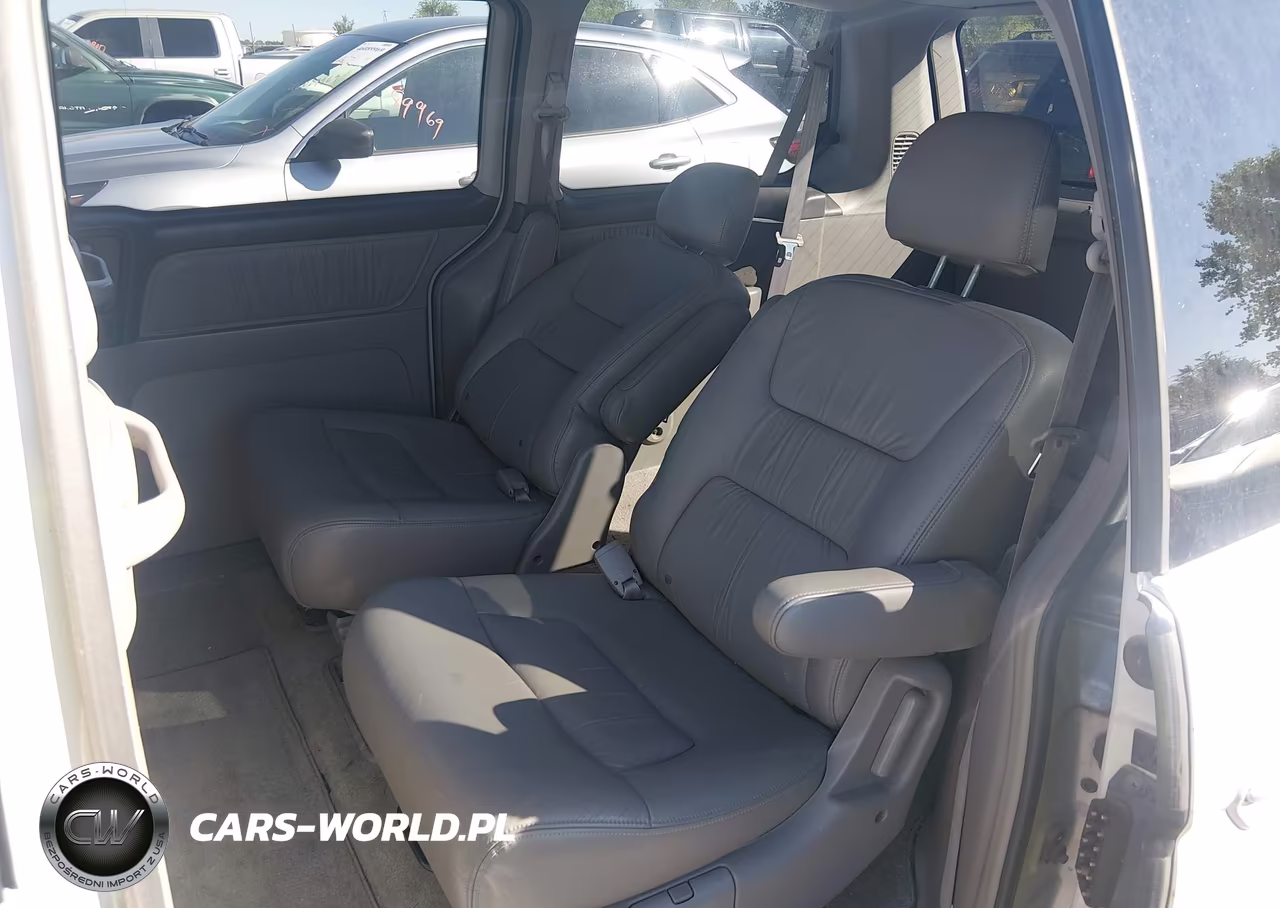 2002 Honda Odyssey Ex-L VIN:5FNRL18062B057915 - 8