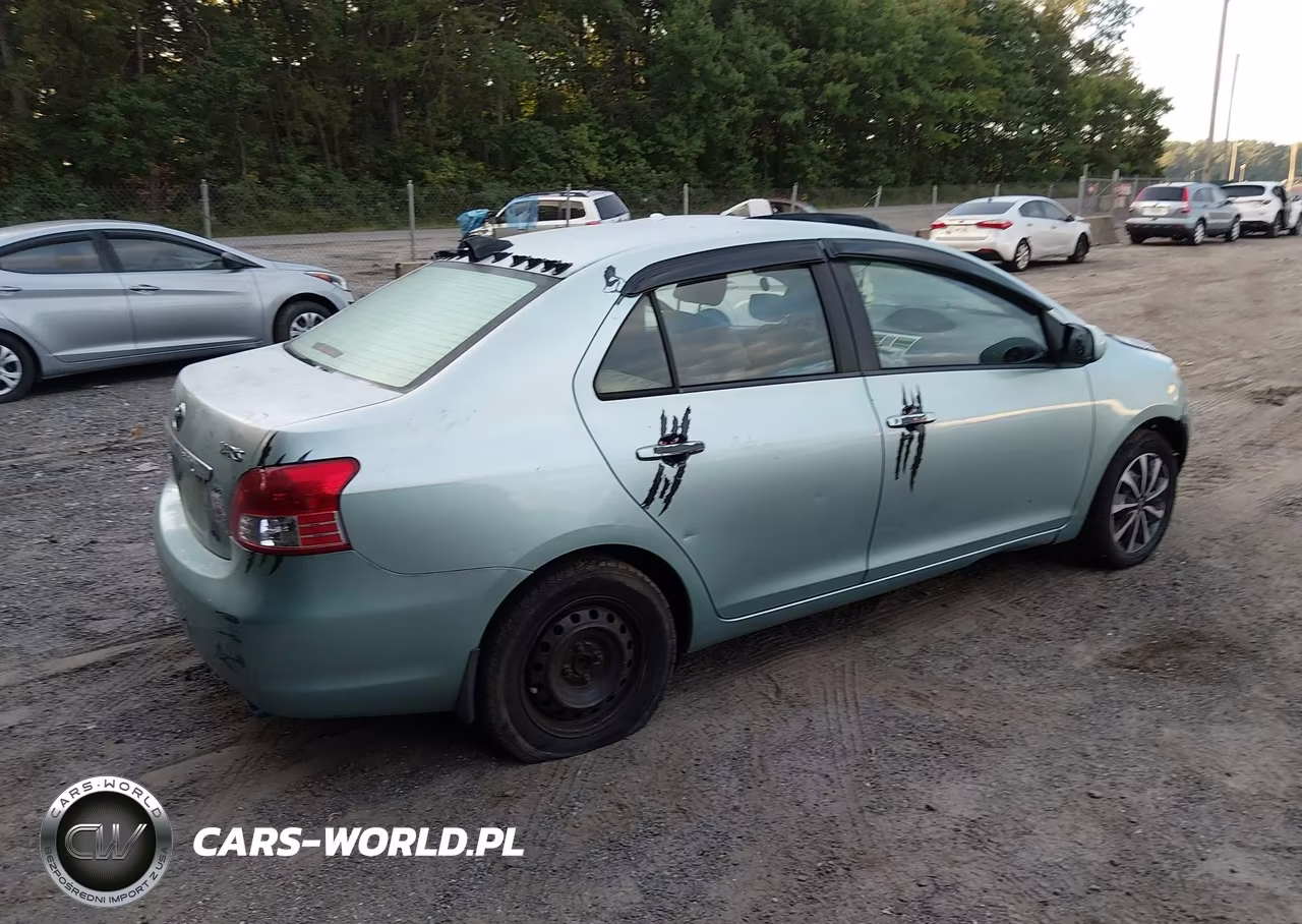 2007 Toyota Yaris VIN:JTDBT923871082270 - 4