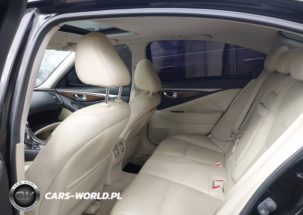 2015 Infiniti Q50 Premium VIN:JN1BV7AR1FM397562 - 17