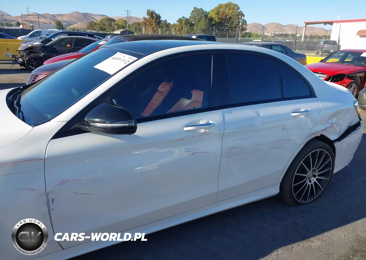 2016 Mercedes-Benz C 300 Sport VIN:55SWF4JB3GU175742 - 14