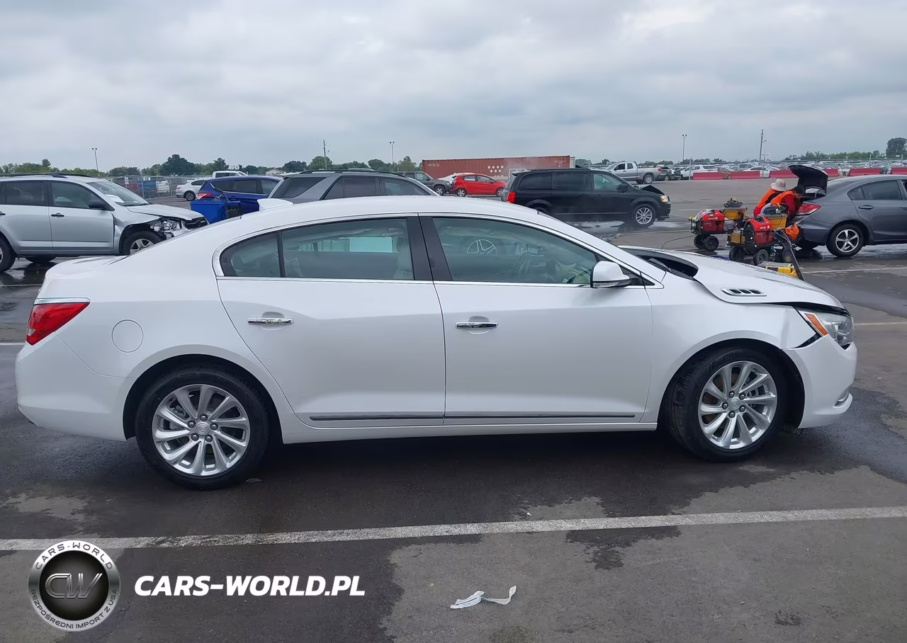 2015 Buick Lacrosse VIN:1G4GB5G30FF306817 - 13