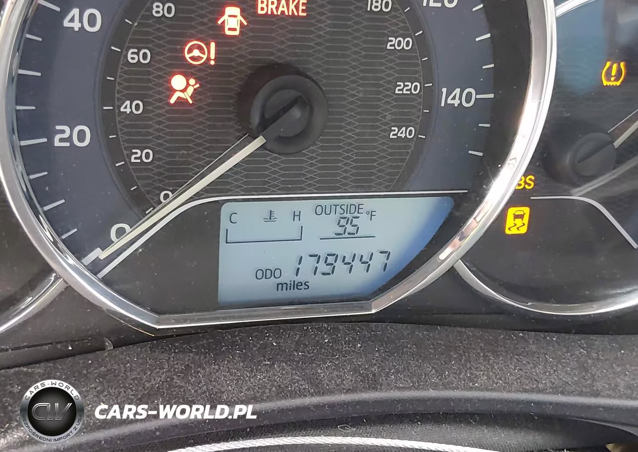 2016 Toyota Corolla Le VIN:5YFBURHE8GP521789 - 16
