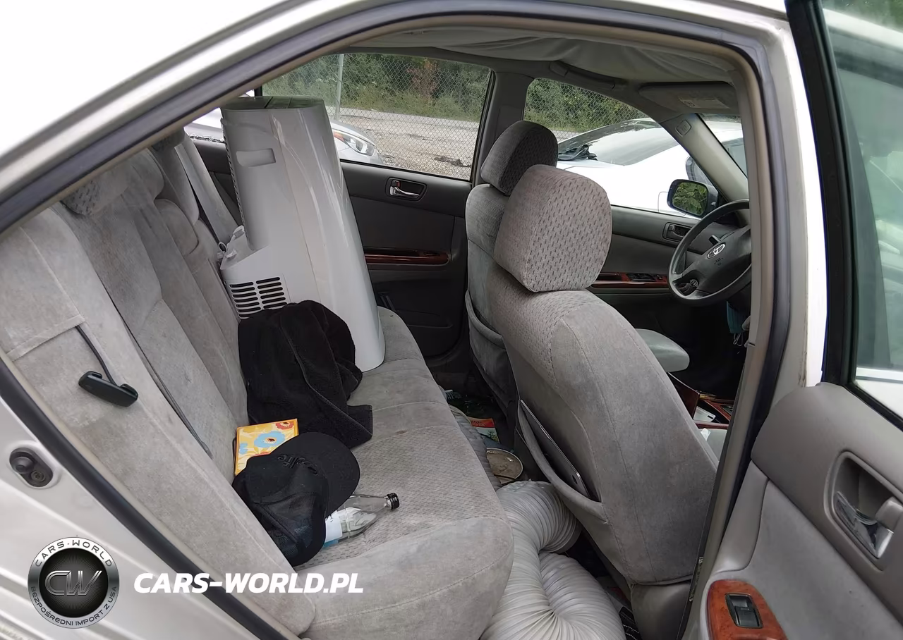 2003 Toyota Camry Xle VIN:4T1BE30K93U151229 - 8